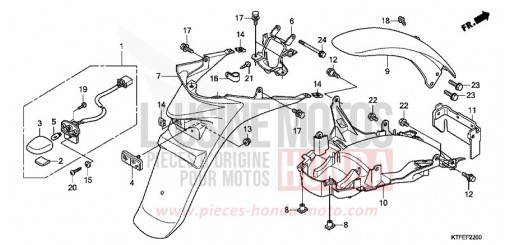 GARDE-BOUE ARRIERE SH125RC de 2012